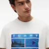 Tommy Jeans T-skjorte med fotomotiv