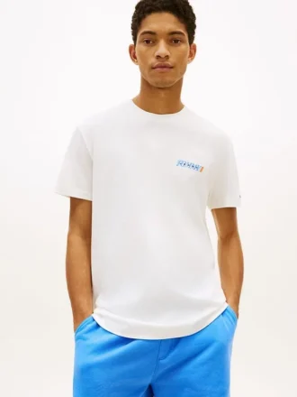 Tommy Jeans T-skjorte med logo på ryggen