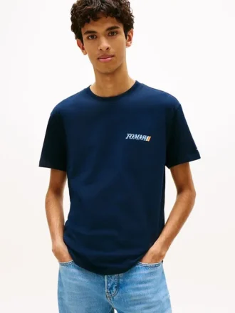 Tommy Jeans T-skjorte med logo på ryggen