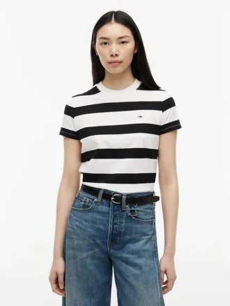 Tommy Jeans T-skjorte med rugbystriper