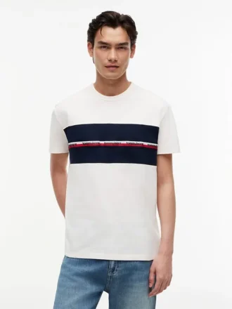 Tommy Jeans T-skjorte med signaturlogo