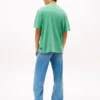 Tommy Jeans T-skjorte med slitt logo