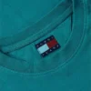 Tommy Jeans T-skjorte med slitt logo