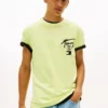 Tommy Jeans T-skjorte med spraymalingslogo