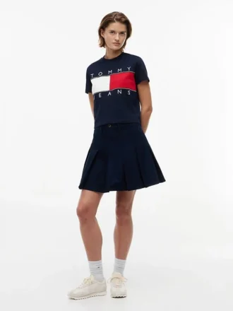 Tommy Jeans T-skjorte med stort flagglogo