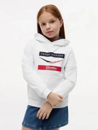 Tommy x Cadillac F1® Team Chevron-hettegenser for barn
