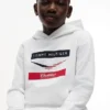 Tommy x Cadillac F1® Team Chevron-hettegenser for barn