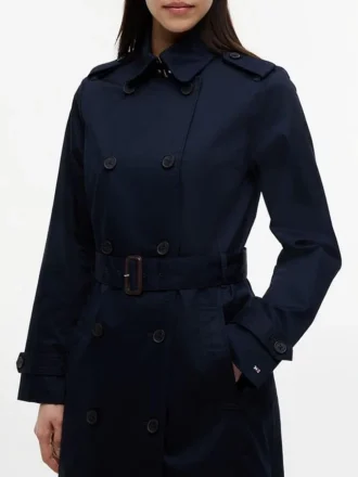 Trenchcoat med dobbeltspent belte