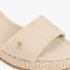 Vevd espadrille-sandale med kilehæl