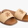 Vevde sandaler med monogram